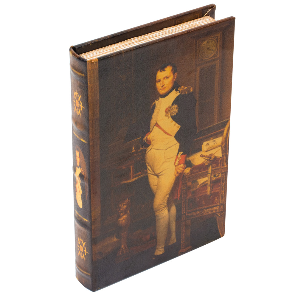 Livro Decorativo Napoleão – Maria Pia Casa