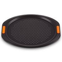 Forma Para Pizza 33Cm Matte Black Le Creuset